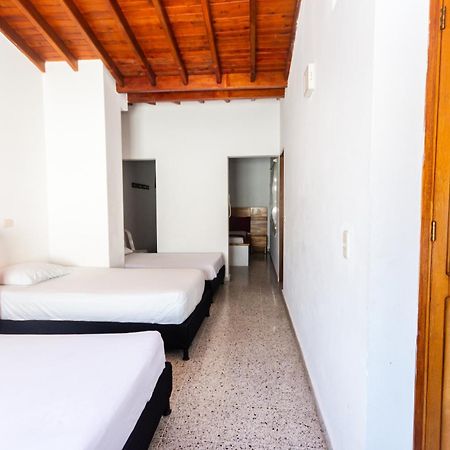 Hotel Bicentenario リオネグロ エクステリア 写真