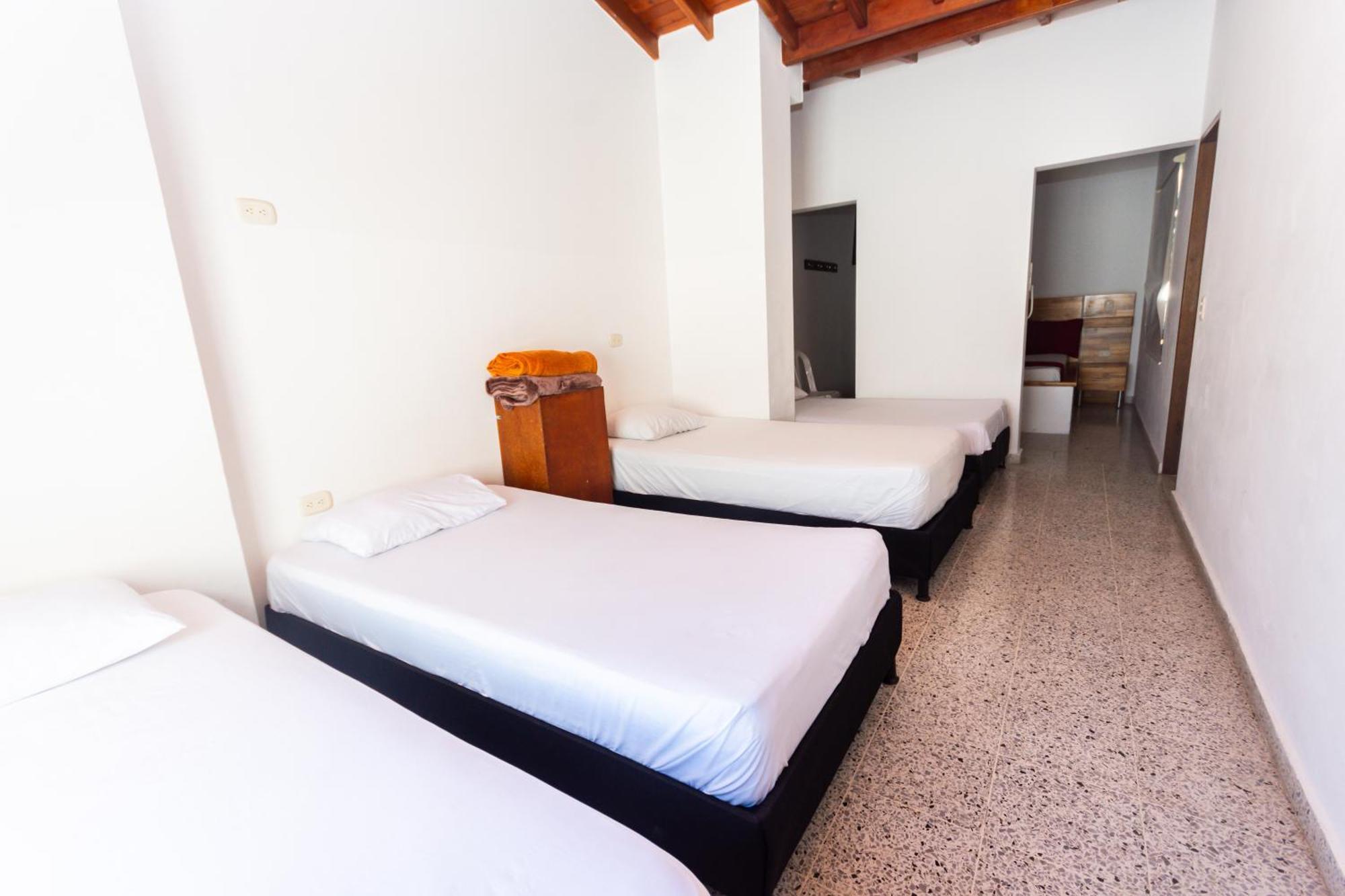 Hotel Bicentenario リオネグロ エクステリア 写真