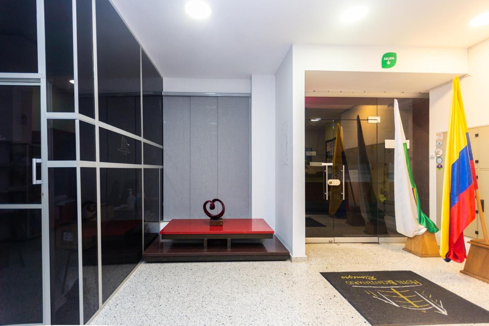 Hotel Bicentenario リオネグロ エクステリア 写真
